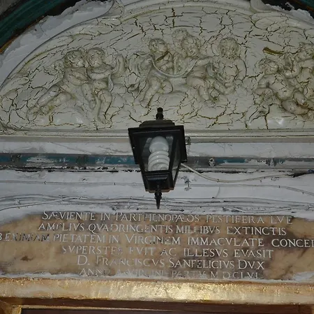 Domus Sanfelice Nyaraló Nápoly
