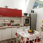 Domus Sanfelice