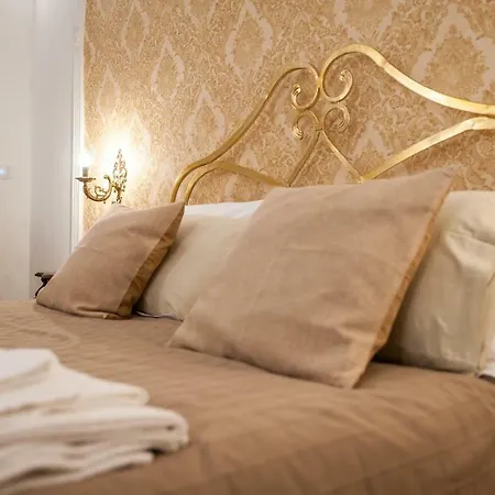 Domus Sanfelice Casa vacanze *