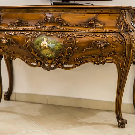 Domus Sanfelice Casa de Férias *